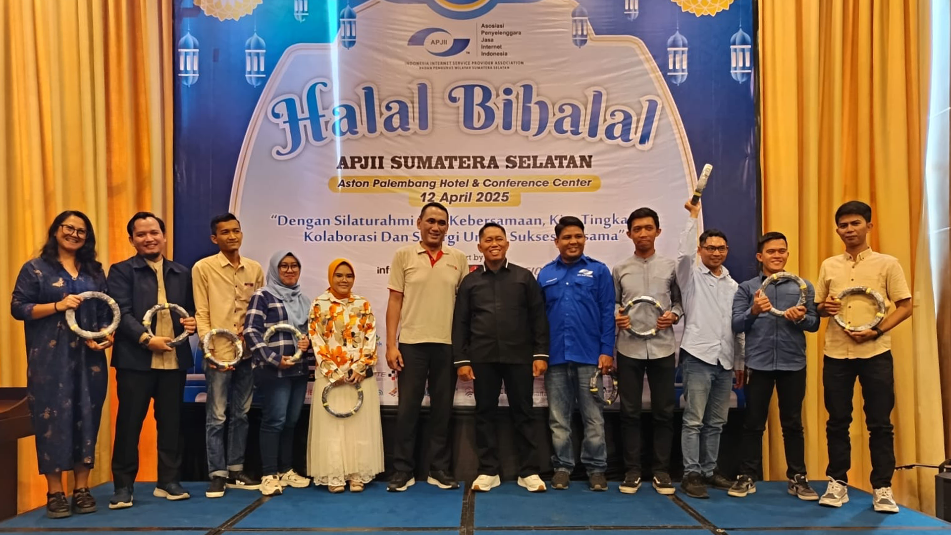 Kabel fiber optik - APJII